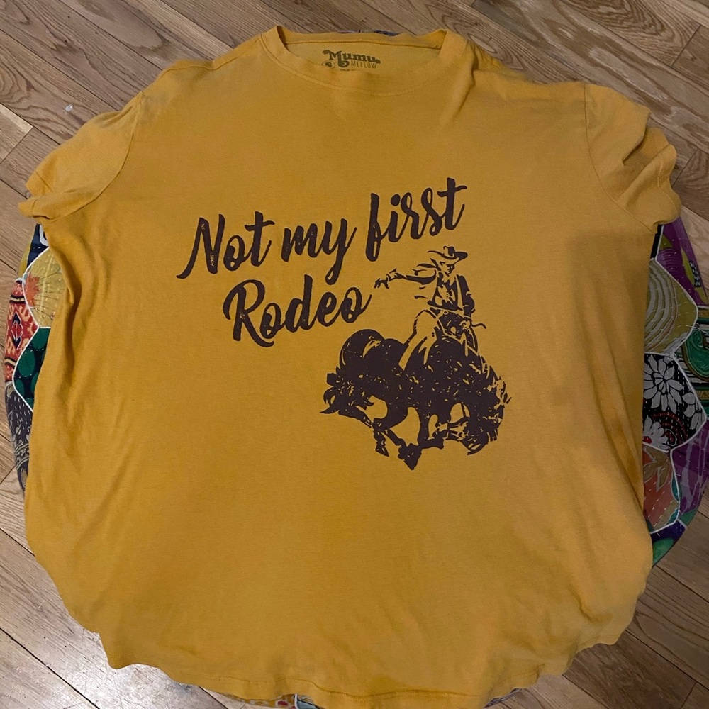 Show Me Your MUMU Mustard Rodeo Tee sz S NWOT